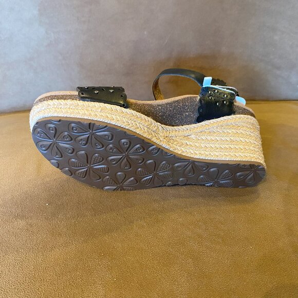 Aetrex - Sydney Black (NEW W/ BOX) - Picture 3 of 3